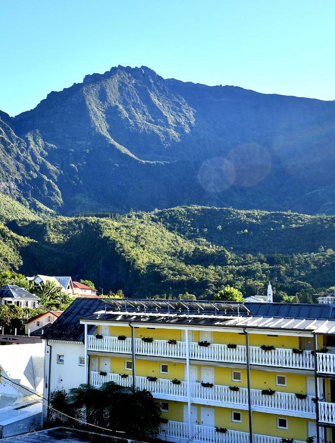 Tsilaosa Hotel Cilaos Exteriör bild